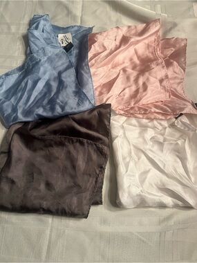 Men’s warehouse silk picket squares set of 4- new with tags